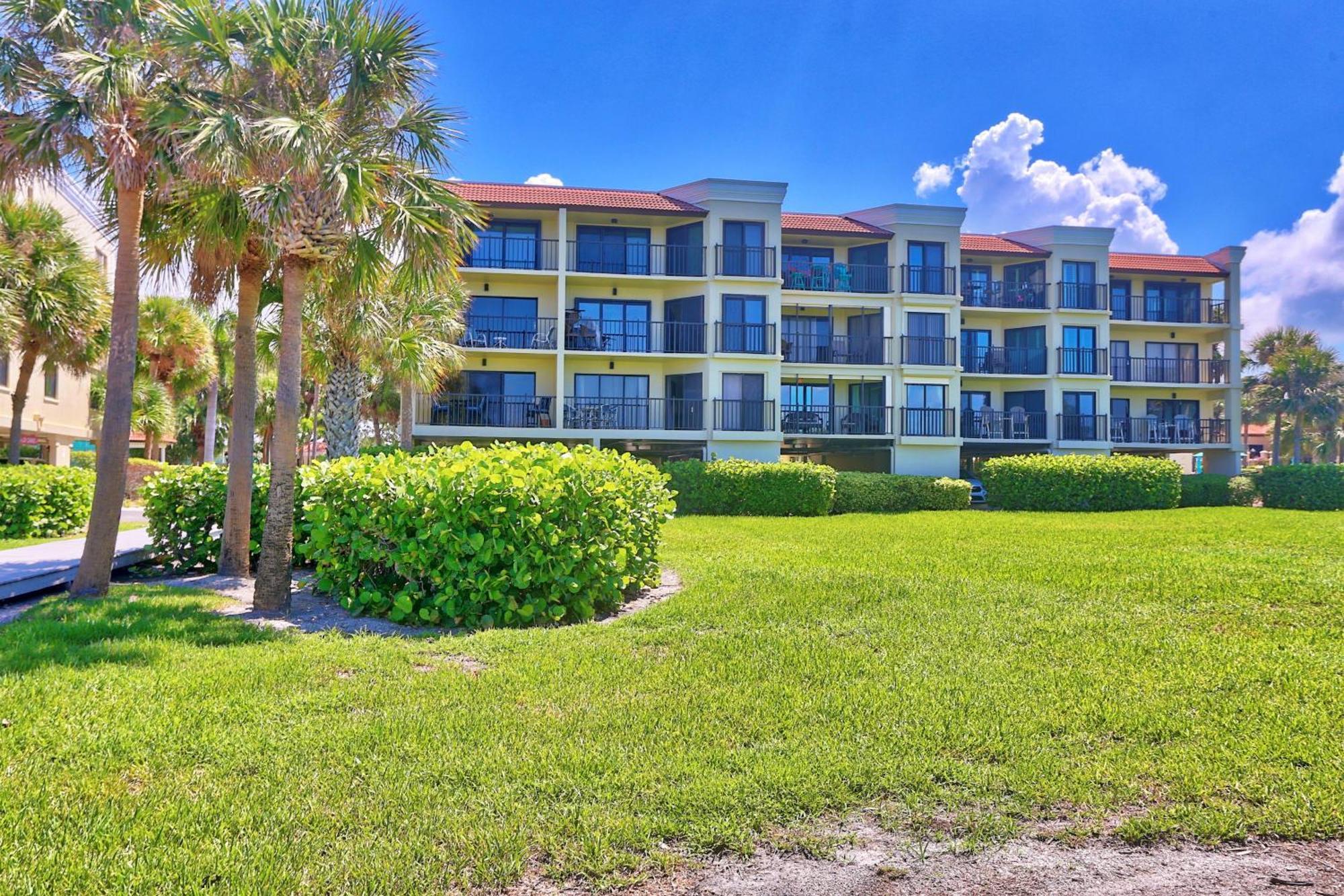 Land'S End 6-303 Beach Front - Premier Villa St. Pete Beach Exterior photo